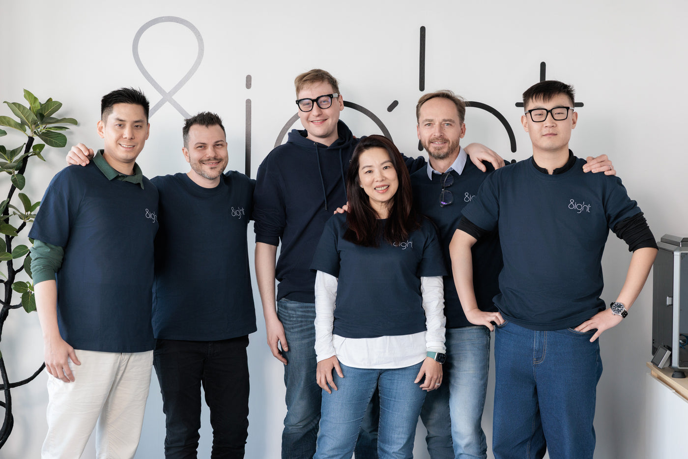The 8ight team developing smart camera glasses