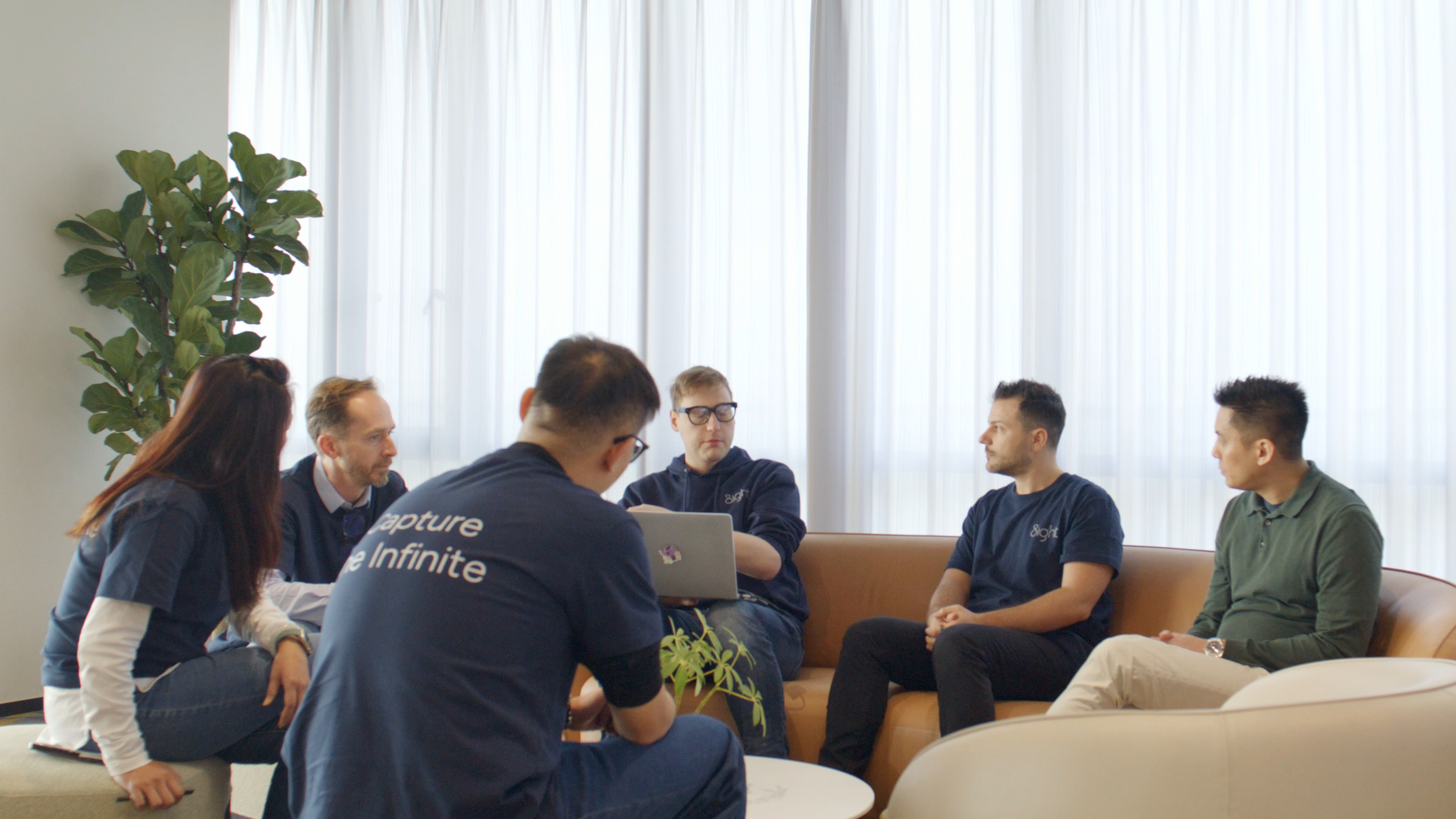 The 8ight team in a working session